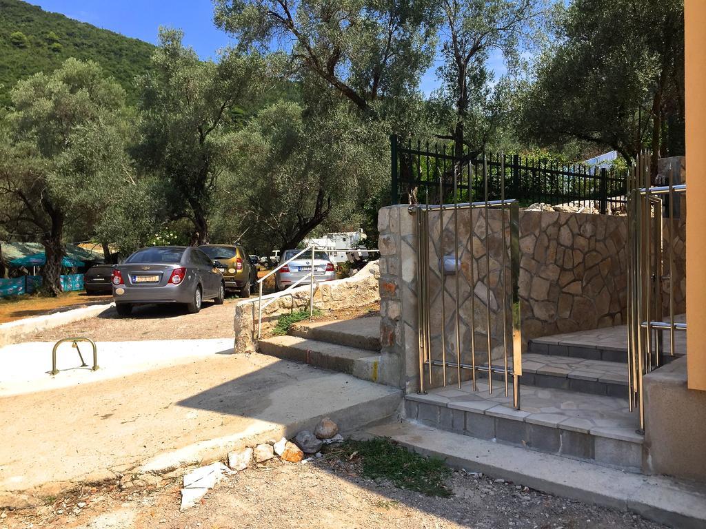 Zanjice Luxury Suite Luštica Exterior foto